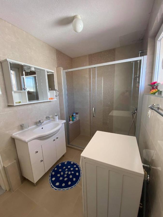 Lavender House Apartment Сараево Екстериор снимка