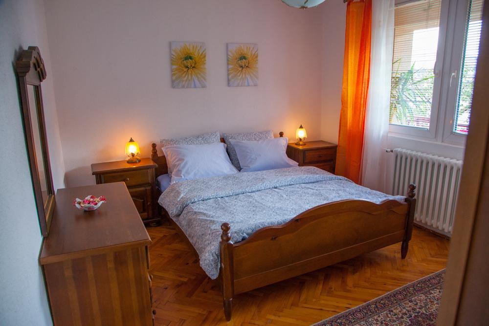 Lavender House Apartment Сараево Стая снимка