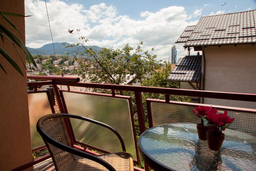 Lavender House Apartment Сараево Стая снимка